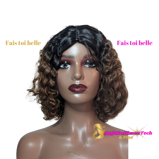 Perruque Bob Ombrée Élégante - Courte Bouclée en Cheveux Synthétiques avec Bonnet en Filet Rose